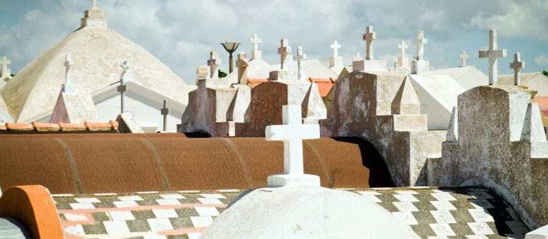 Cementerio Cementerio de Morillo de Liena en Foradada del Toscar